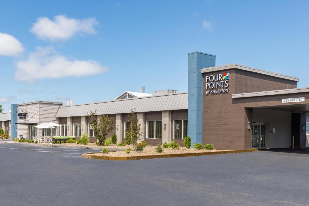 219807523 Хотелиери без граници: Светлозар Милошев, General Manager в Residence Inn by Marriott Boston Framingham, САЩ